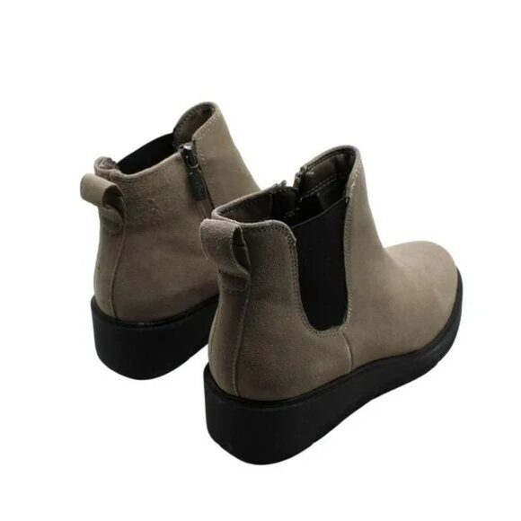 Aqua College - Picture 6 of 8